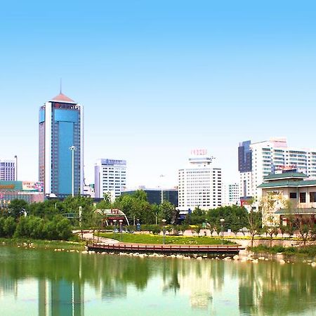 Weifang Internation Financial Hotel Экстерьер фото