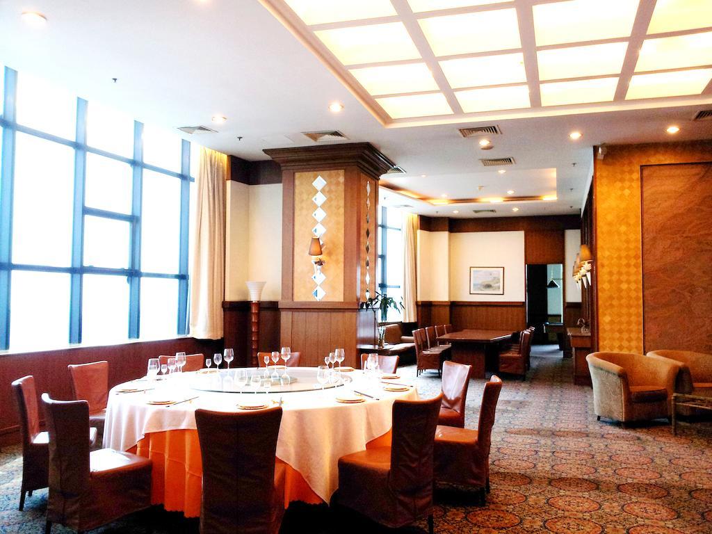 Weifang Internation Financial Hotel Экстерьер фото
